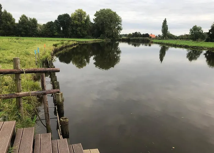 Stedinger & Cafe فندق *